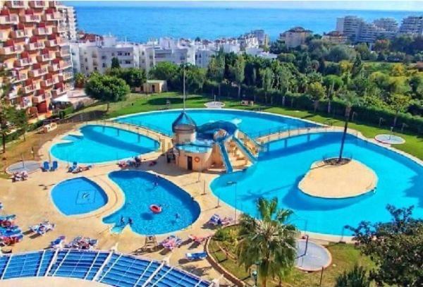 Apartment With Nice View In Benalmadena Jupiter Eksteriør bilde